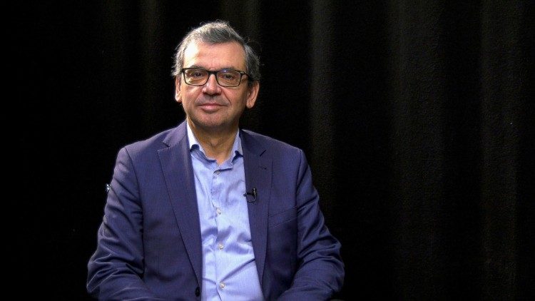 João Duque: “teremos que abandonar de vez uma conceção mecânica do humano”