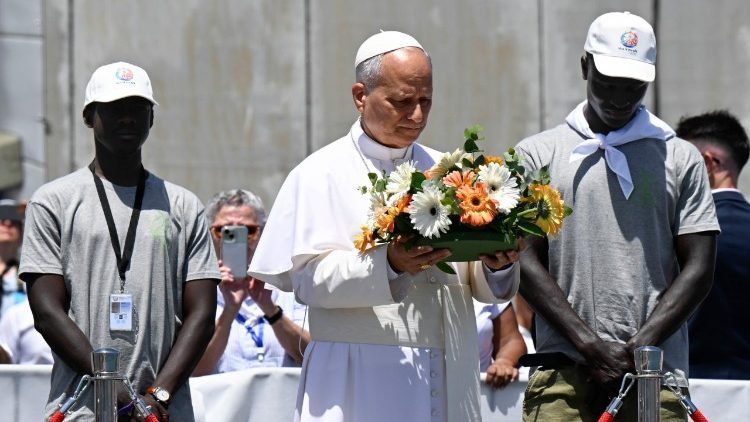 Highlights of Pope Leo's pastoral visit to the Canary Islands